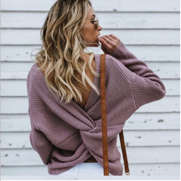 Sweaters - NEW Cozy Purple Bow Winter knitted Sweater